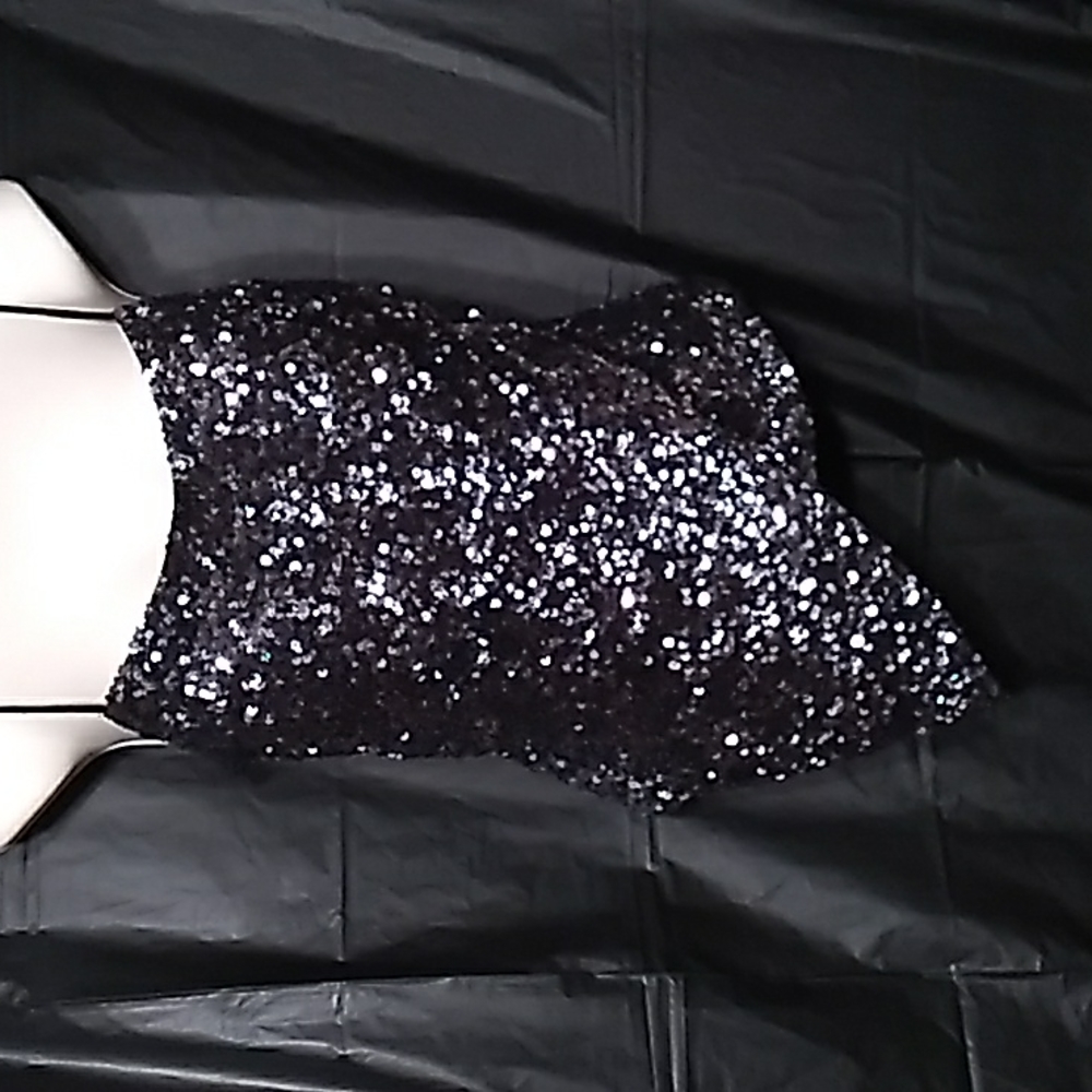 Cache Top Sequins - image 1